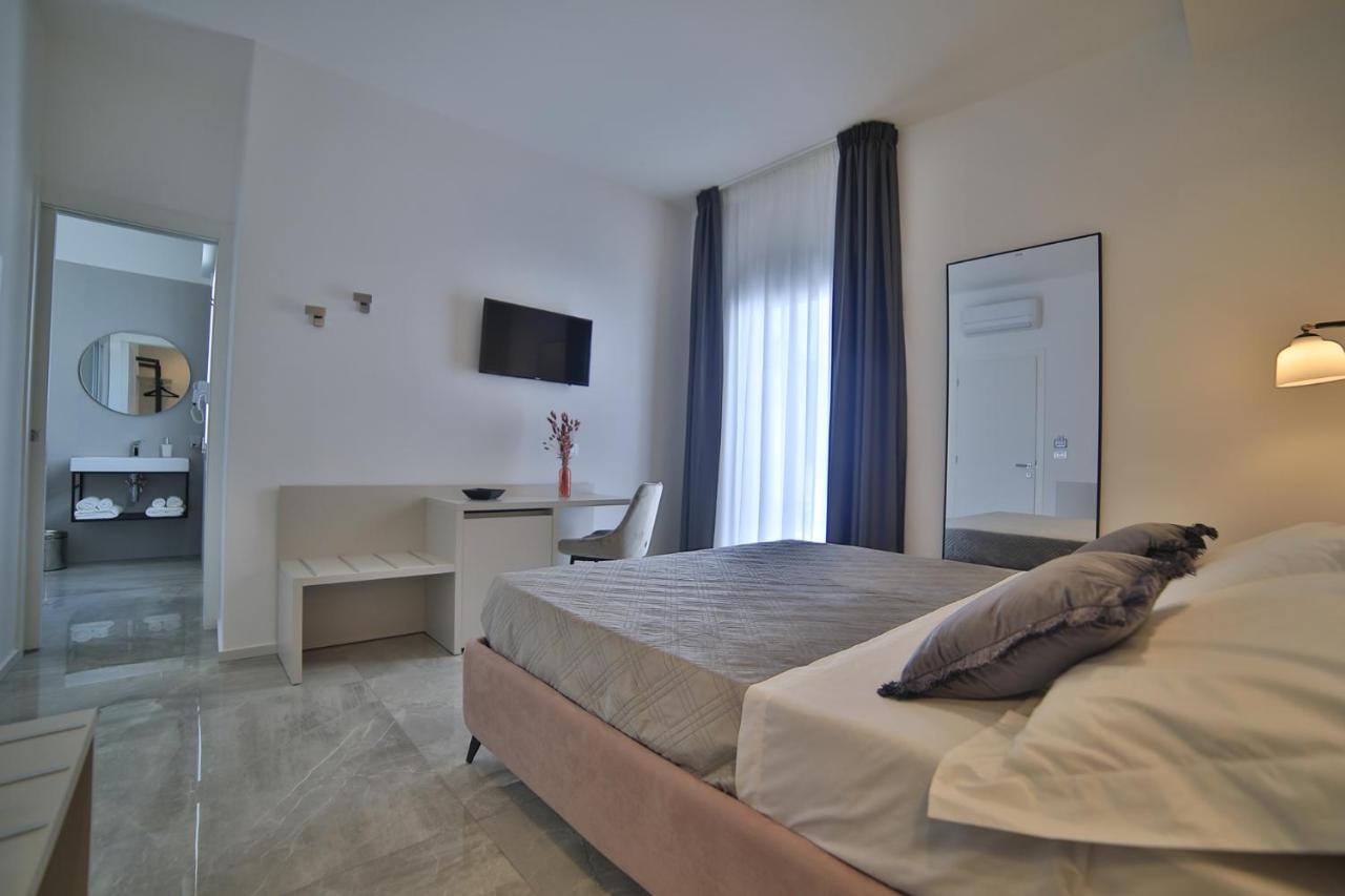 Calaluna Rooms Porto Cesareo Ngoại thất bức ảnh